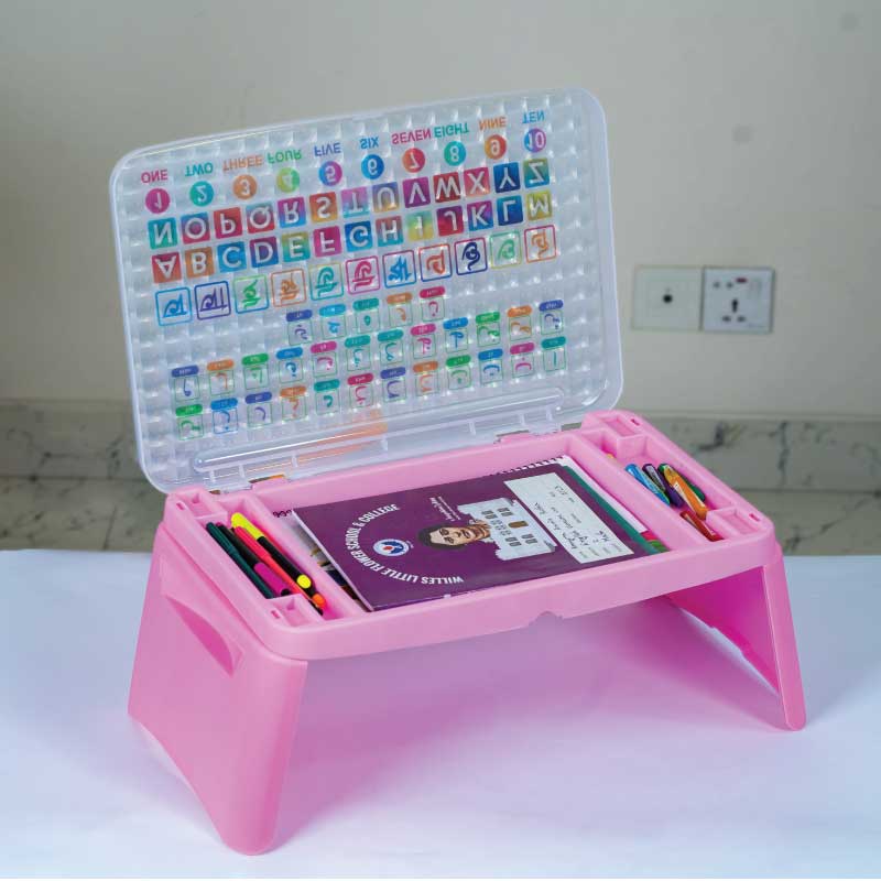 Foldable baby desk table